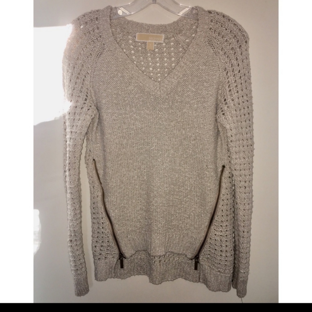 Michael Kors. Cable knit sweater